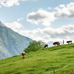 Gasperhof アパート デラッハ